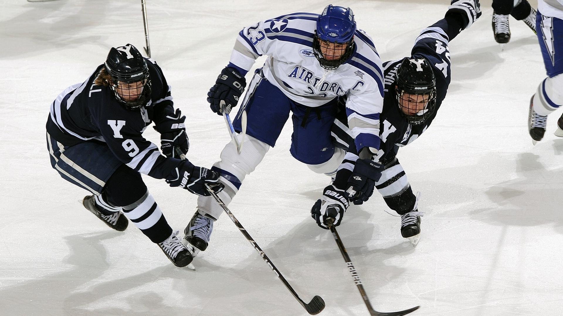 球员在国家队训练中被专业团队关注体能指标，球员就应该在