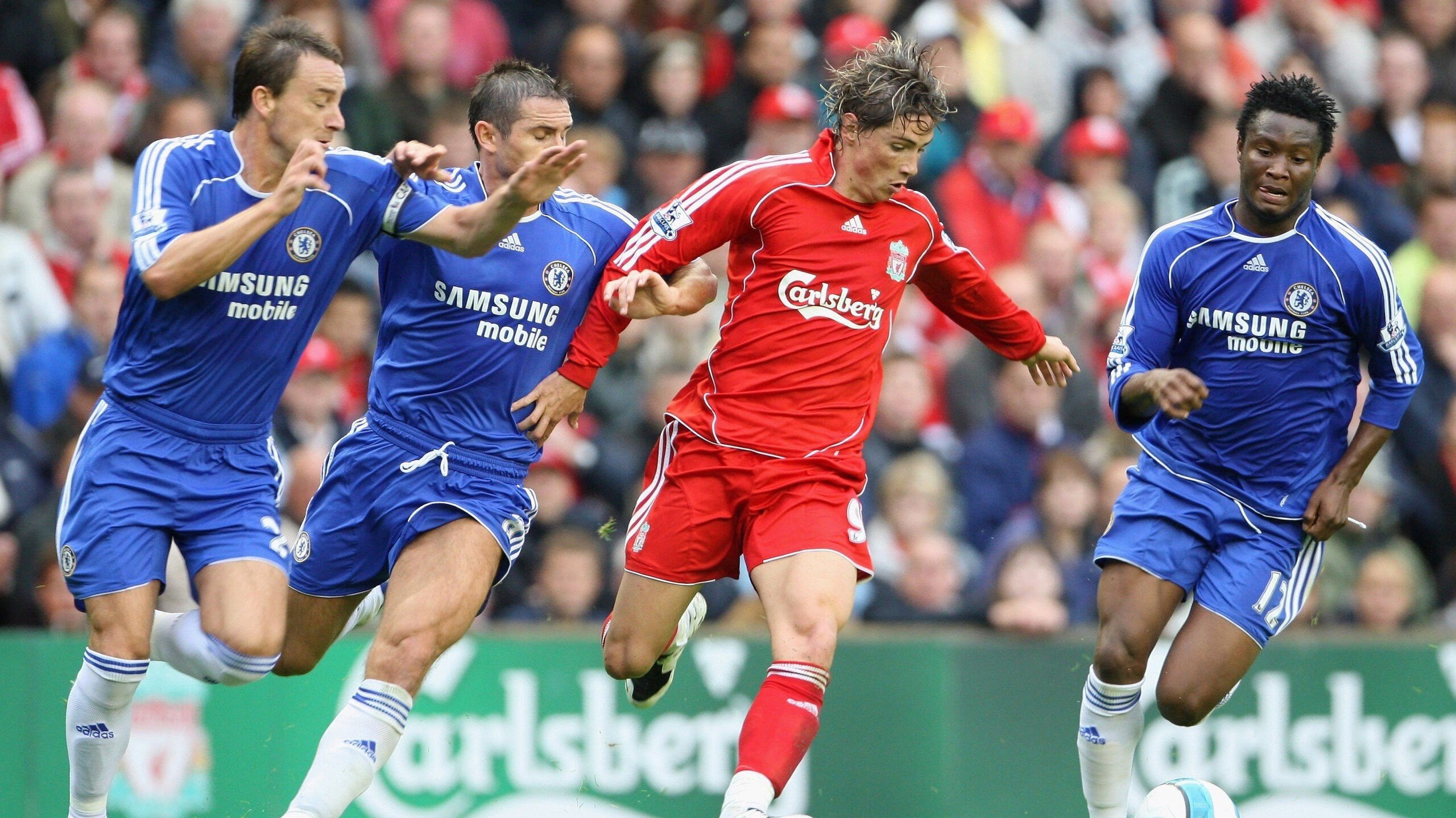 球员在国家队中通过稳健发挥赢得更多出场机会,国家队的球员都是怎么挑的